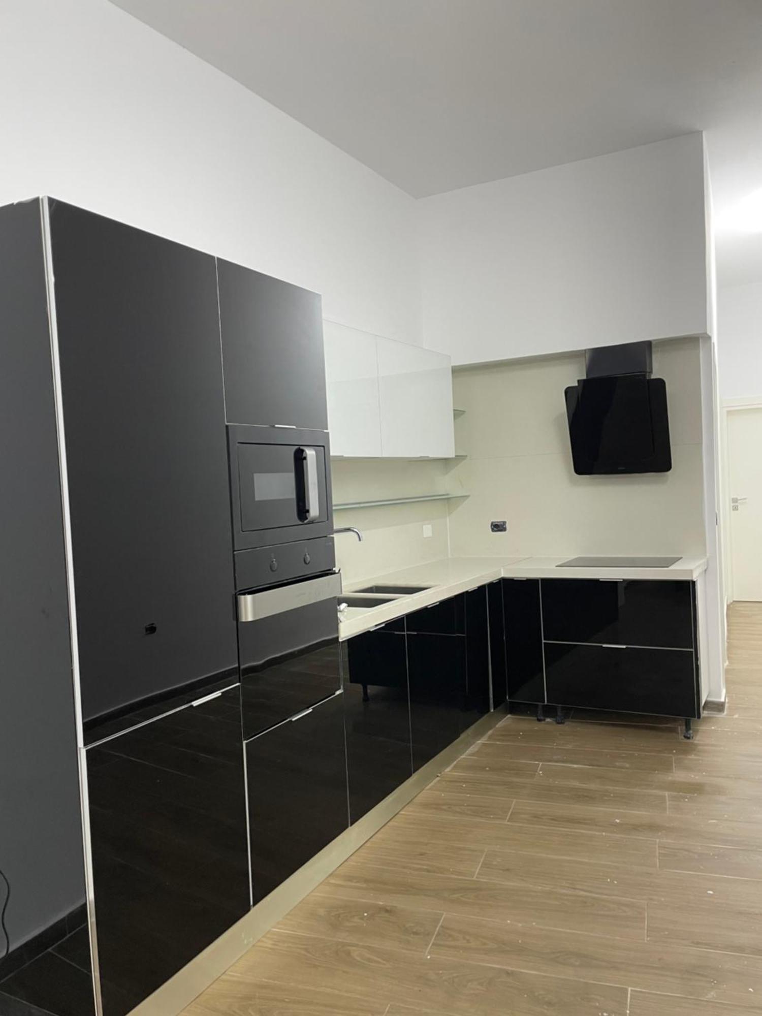 Gold Apartament Влёра Экстерьер фото